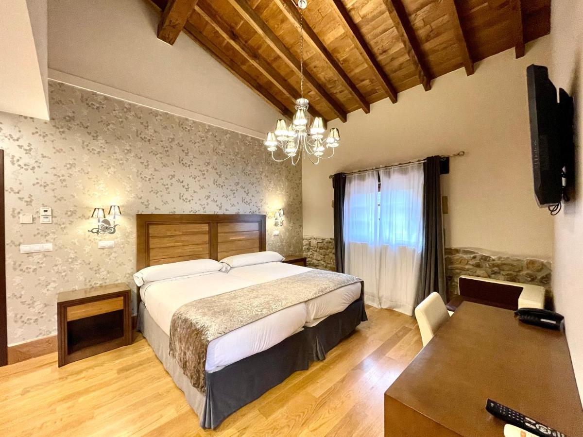 Akla Hotel Suites Valles Pasiegos Saro Exterior photo